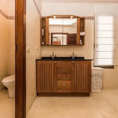 Private Private Bathroom בית אירוח